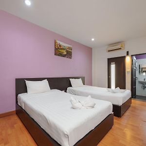 Deluxe Kamer met Twee Aparte Bedden